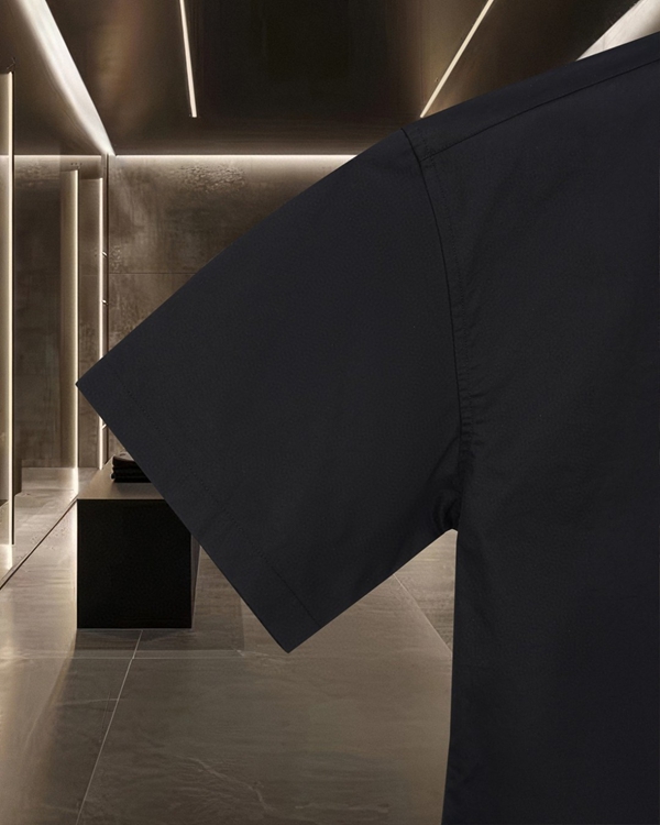 ブランドシャツ着用イメージ